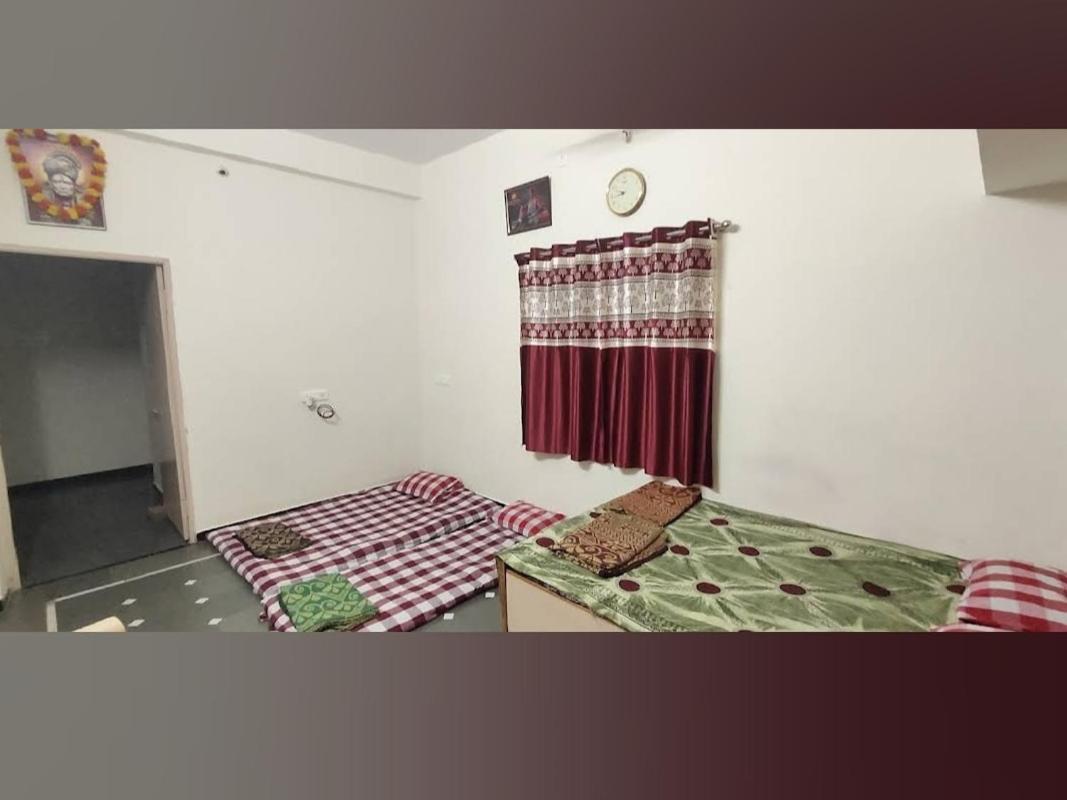 Samarth Sawali Guest House, Vidhyanagar Akkalkot Akalkot Luaran gambar
